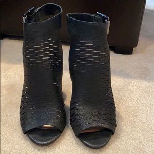 Vince Camuto Heels